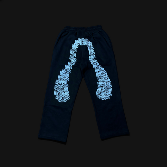 Arch Sweatpant in Black